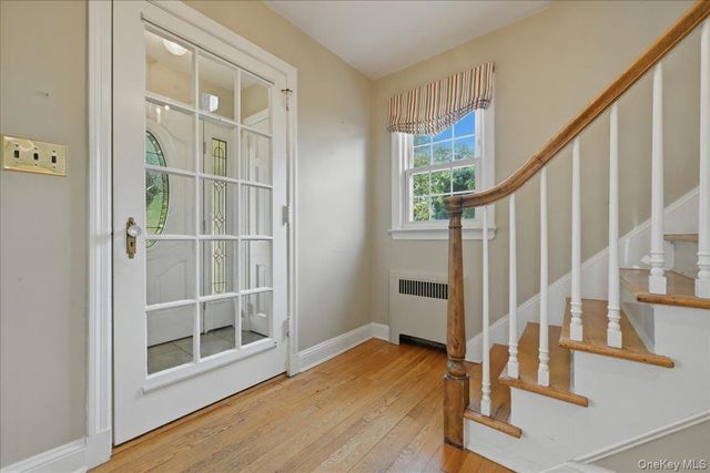 225 Crocus Avenue, Floral Park, NY 11001