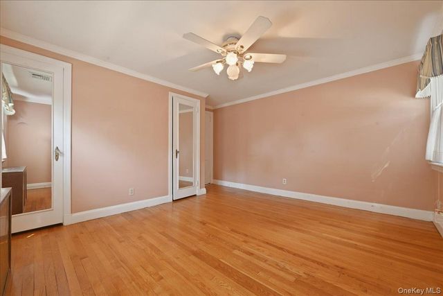 225 Crocus Avenue, Floral Park, NY 11001