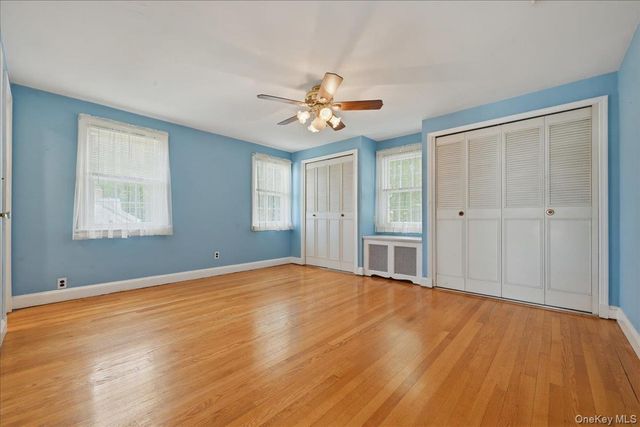 225 Crocus Avenue, Floral Park, NY 11001
