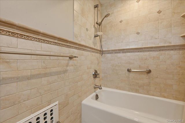 225 Crocus Avenue, Floral Park, NY 11001