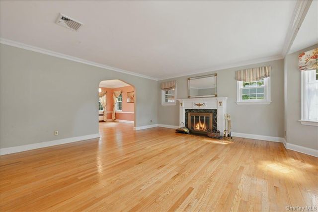 225 Crocus Avenue, Floral Park, NY 11001