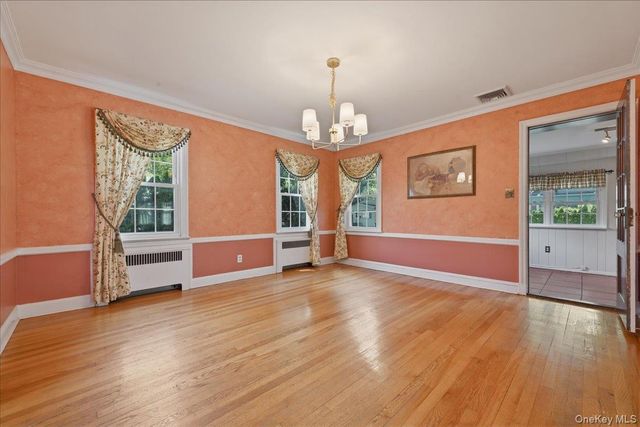 225 Crocus Avenue, Floral Park, NY 11001