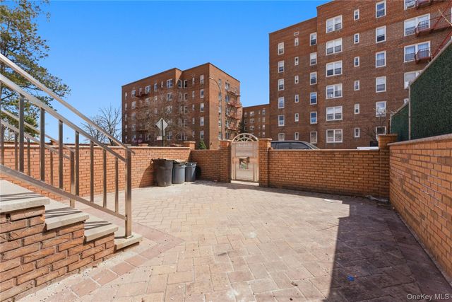 10525 63rd Drive, Forest Hills, NY 11375