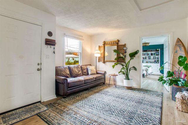 102 Alba Plena St, Pensacola, FL 32507