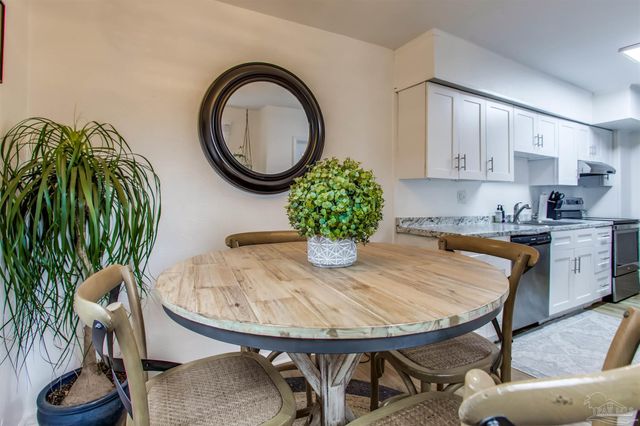 102 Alba Plena St, Pensacola, FL 32507