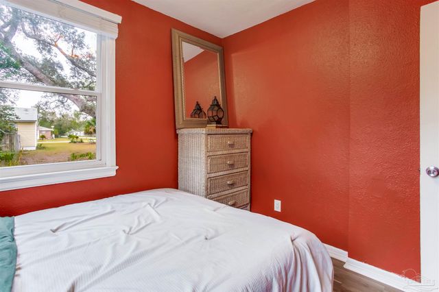 102 Alba Plena St, Pensacola, FL 32507