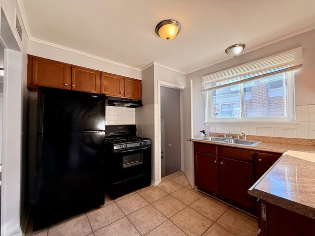 14525 Dobson Avenue, Dolton, IL 60419