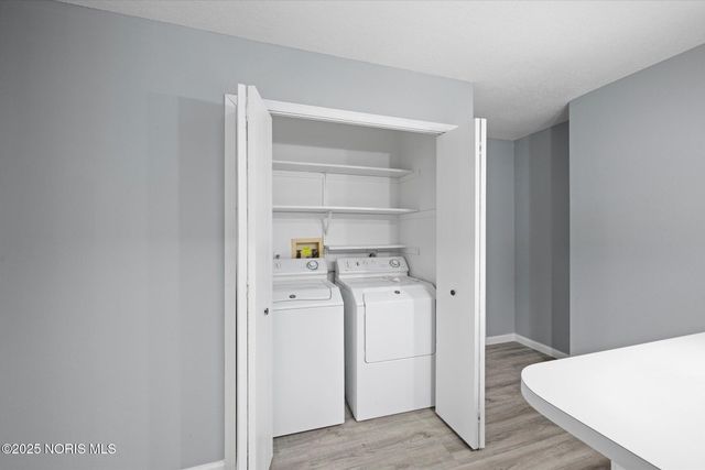 2537 Vaness Drive, Toledo, OH 43615