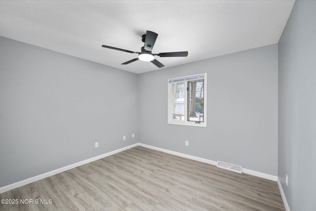 2537 Vaness Drive, Toledo, OH 43615