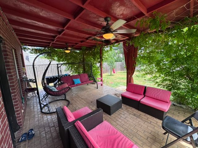 814 Honey Hill Drive, Garland, TX 75040