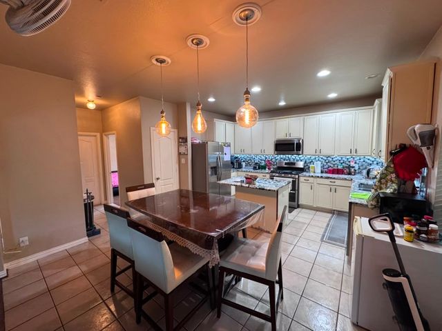 814 Honey Hill Drive, Garland, TX 75040