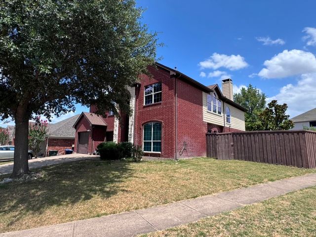 814 Honey Hill Drive, Garland, TX 75040