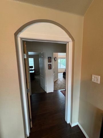 814 Honey Hill Drive, Garland, TX 75040