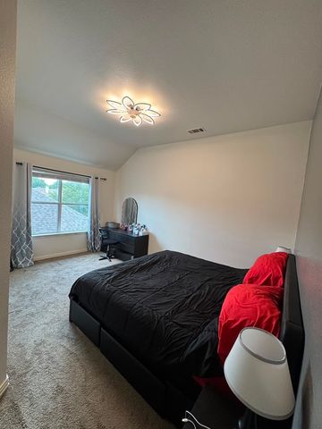 814 Honey Hill Drive, Garland, TX 75040