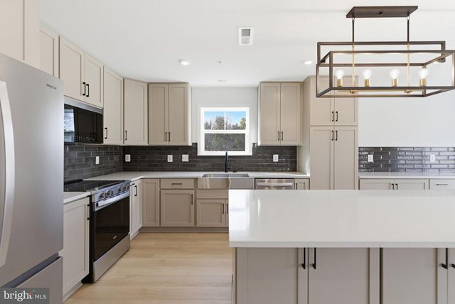 13352 SNAPDRAGON WAY, Hagerstown, MD 21742