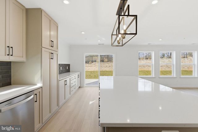 13352 SNAPDRAGON WAY, Hagerstown, MD 21742