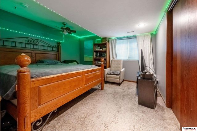 8931 Berg Drive, Lincoln, NE 68505