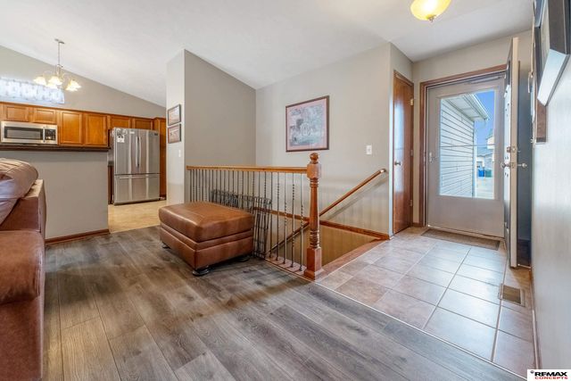 8931 Berg Drive, Lincoln, NE 68505