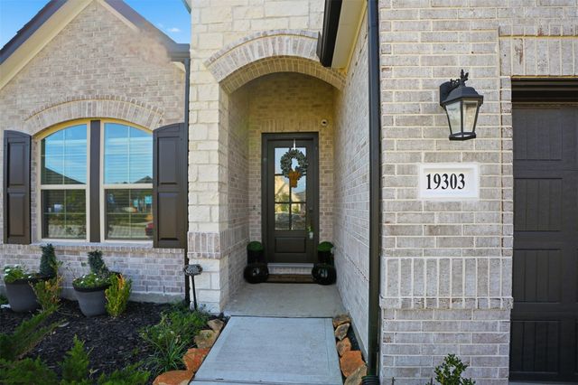 19303 Seabiscuit Stable Trail, Tomball, TX 77377