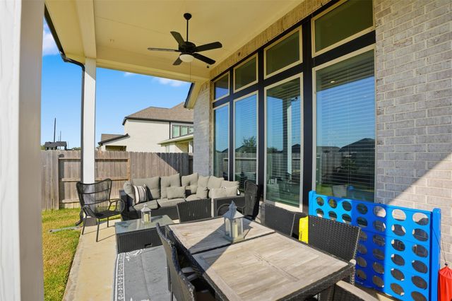 19303 Seabiscuit Stable Trail, Tomball, TX 77377