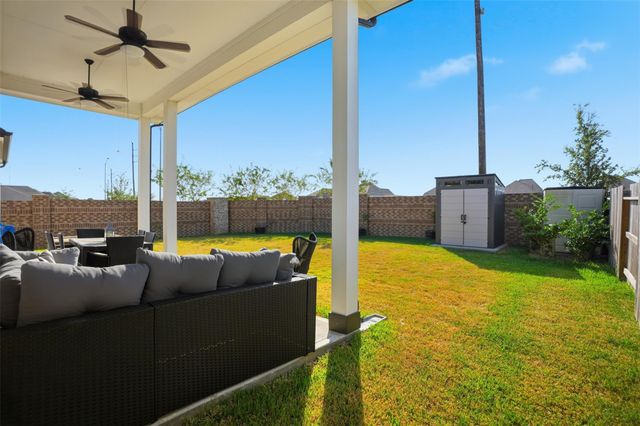 19303 Seabiscuit Stable Trail, Tomball, TX 77377