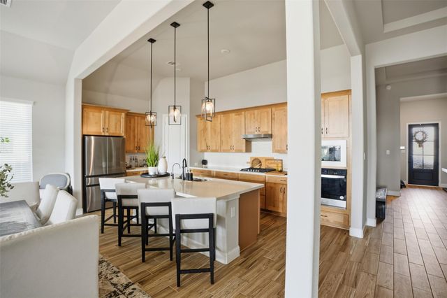 19303 Seabiscuit Stable Trail, Tomball, TX 77377