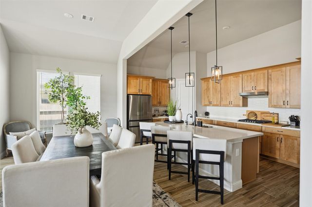 19303 Seabiscuit Stable Trail, Tomball, TX 77377