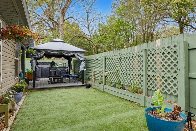 276 E Elm Avenue, Crestview, FL 32536