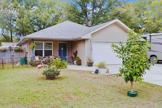 276 E Elm Avenue, Crestview, FL 32536