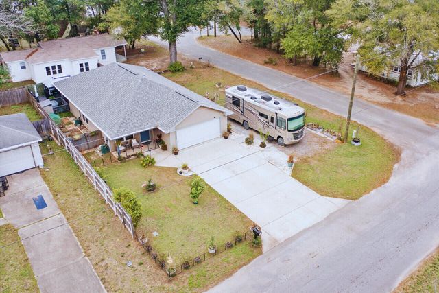 276 E Elm Avenue, Crestview, FL 32536