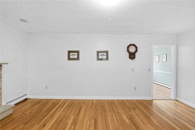 29 Parker St Street, Lincoln, RI 02865