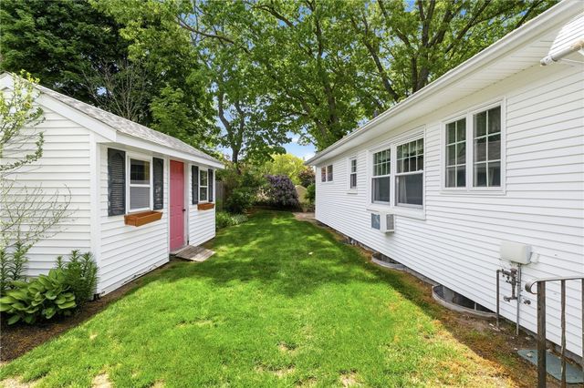 29 Parker St Street, Lincoln, RI 02865