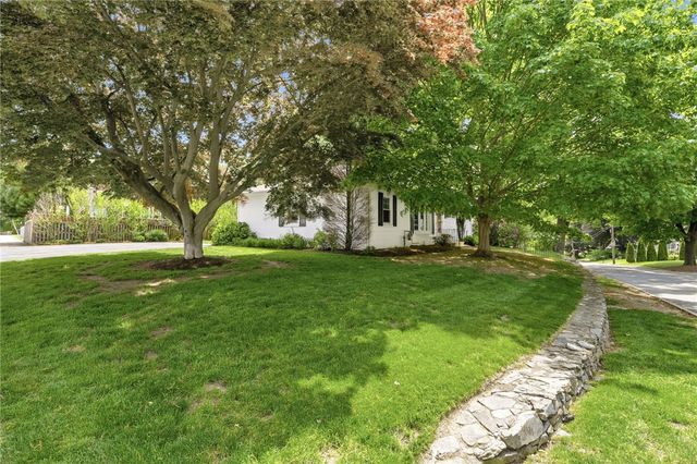 29 Parker St Street, Lincoln, RI 02865