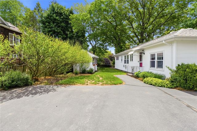 29 Parker St Street, Lincoln, RI 02865