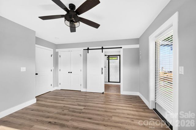 613 Salem Heights Lane, Swannanoa, NC 28778