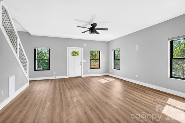 613 Salem Heights Lane, Swannanoa, NC 28778