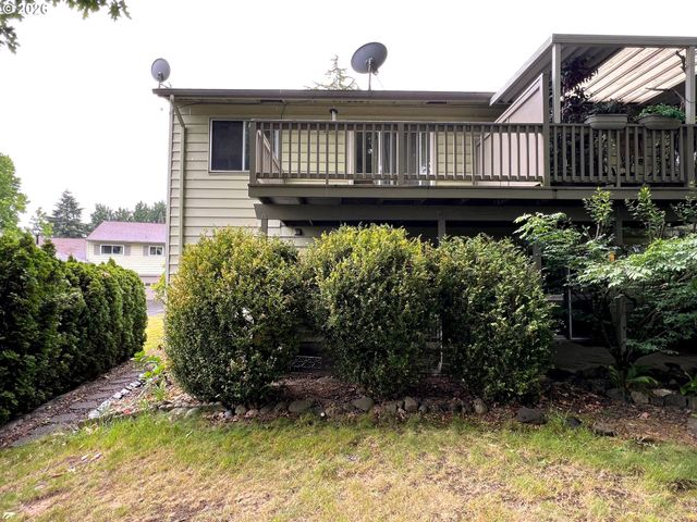 14807 Ne SISKIYOU Ct, Portland, OR 97230