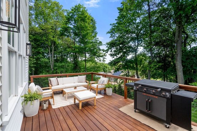 123 Mount Pleasant St, Marlborough, MA 01752