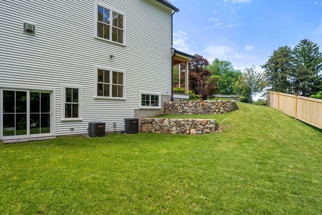 123 Mount Pleasant St, Marlborough, MA 01752