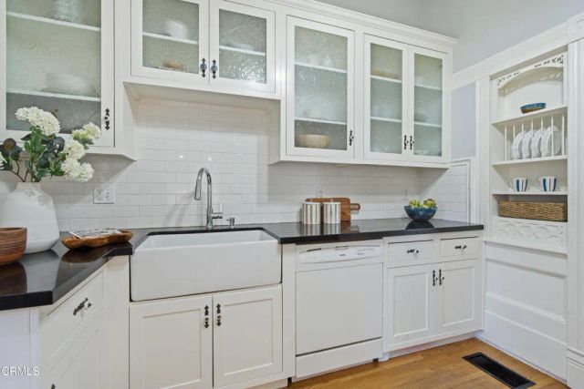 703 S Primrose Avenue, Monrovia, CA 91016