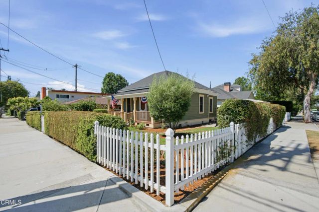 703 S Primrose Avenue, Monrovia, CA 91016