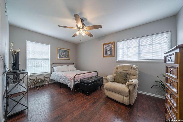 5906 Knoll Krest, San Antonio, TX 78242