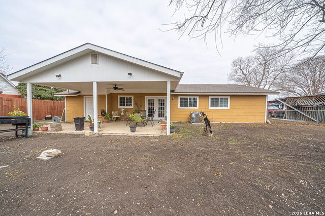 5906 Knoll Krest, San Antonio, TX 78242