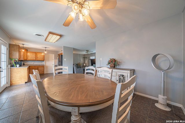 5906 Knoll Krest, San Antonio, TX 78242