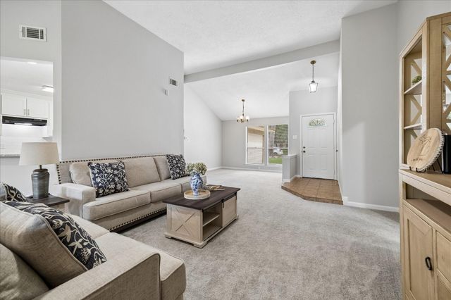 5106 Village Springs Drive, Kingwood, TX 77339