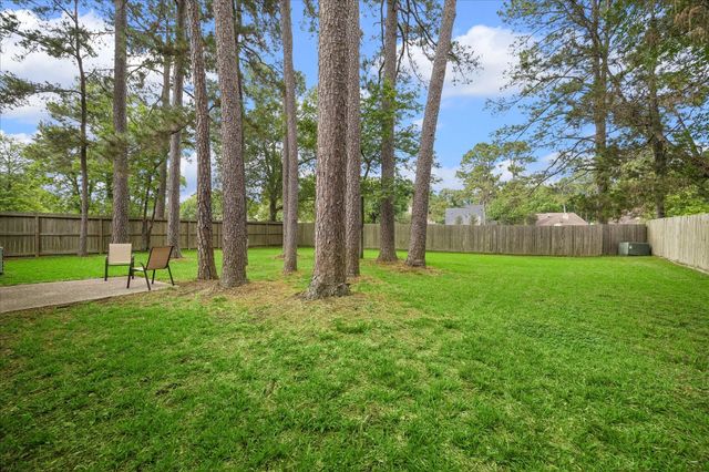 5106 Village Springs Drive, Kingwood, TX 77339