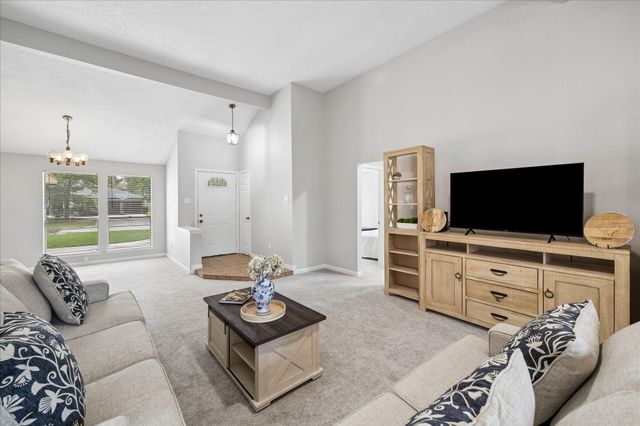 5106 Village Springs Drive, Kingwood, TX 77339