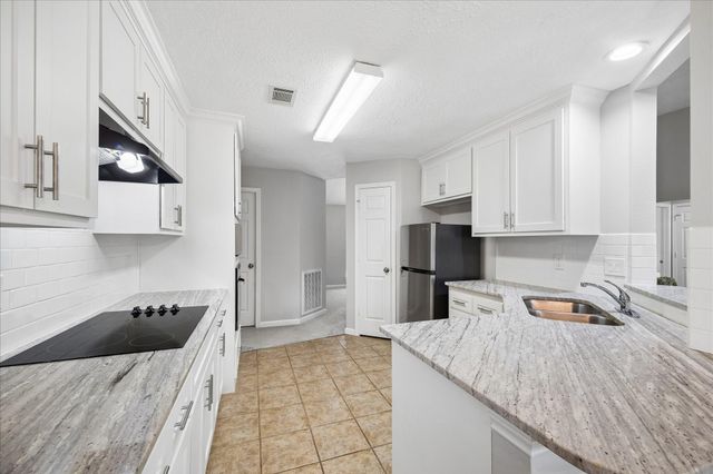 5106 Village Springs Drive, Kingwood, TX 77339