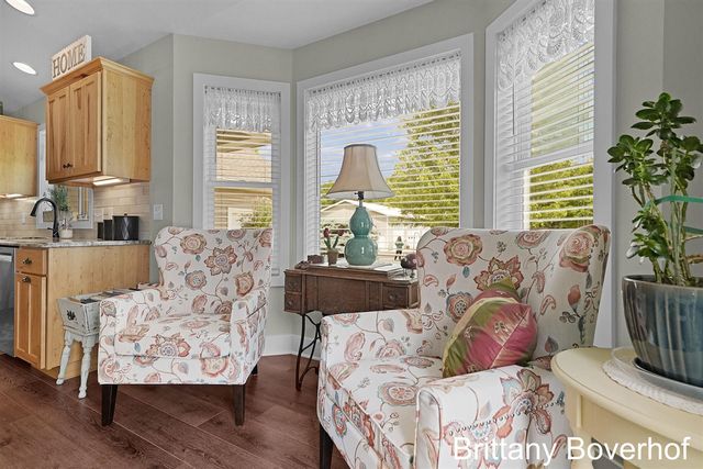 9875 Kateri Way Drive, Caledonia, MI 49316