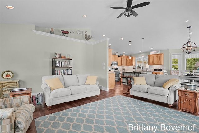 9875 Kateri Way Drive, Caledonia, MI 49316